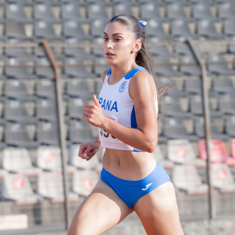 Alesia Dauti - Albania