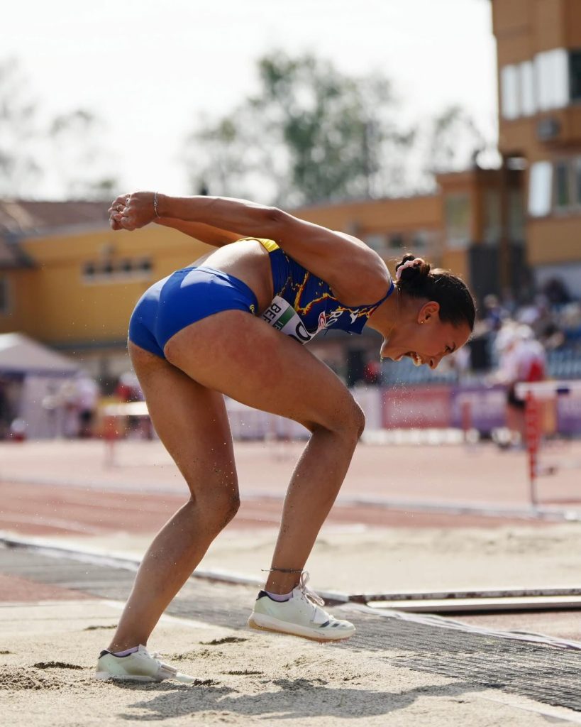 Alexia Dospin - Romania