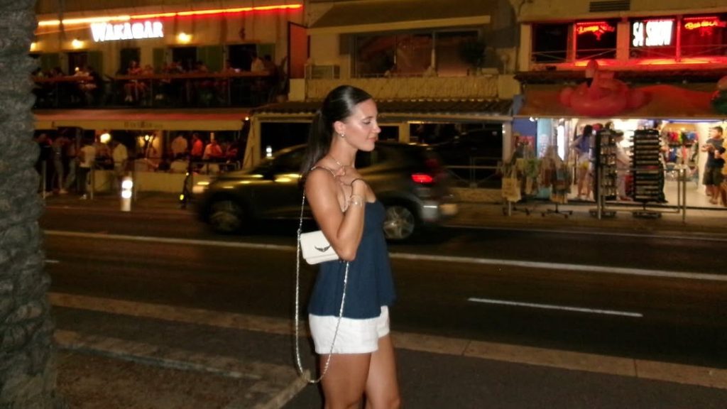Anna Carnero - Italy