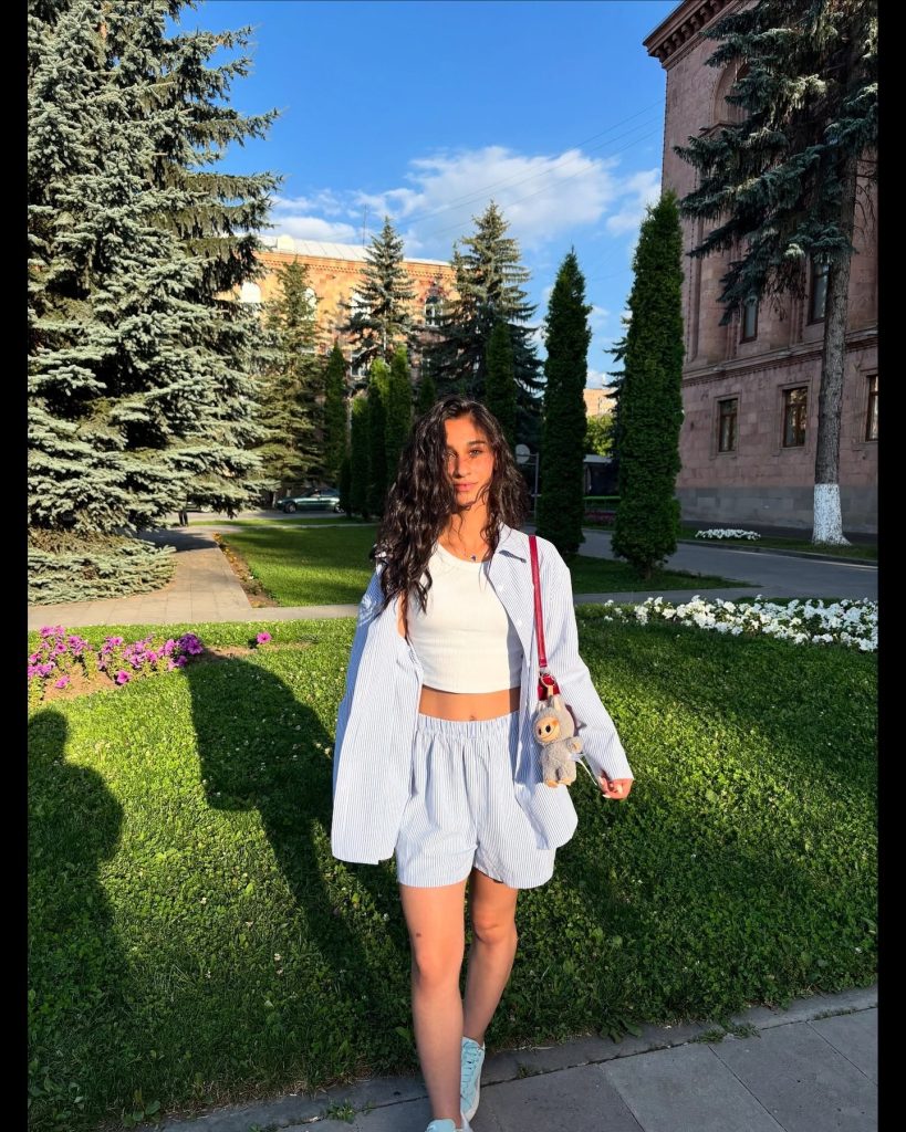 Anna Ispiryan - Armenia