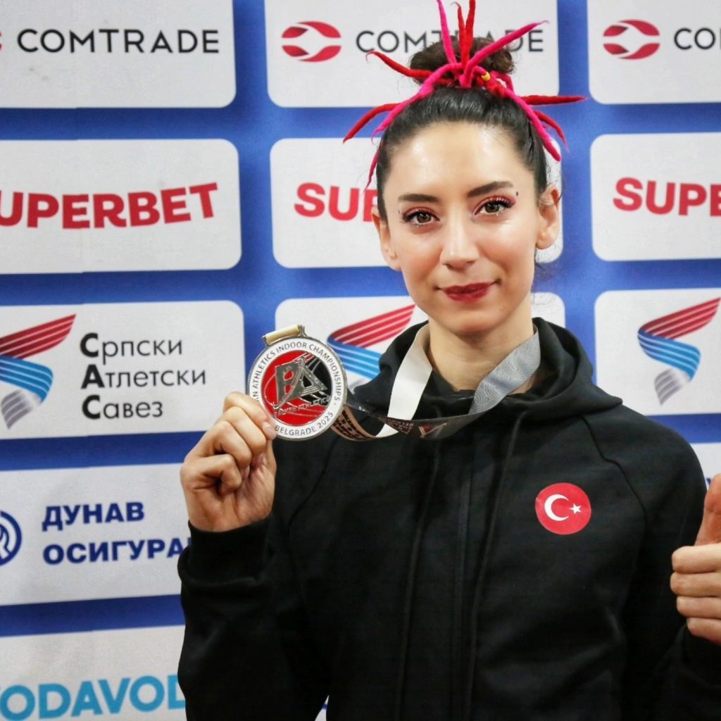 Buse Arikazan - Türkiye