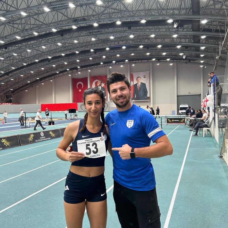 Cansu Nimet Sayın - Türkiye
