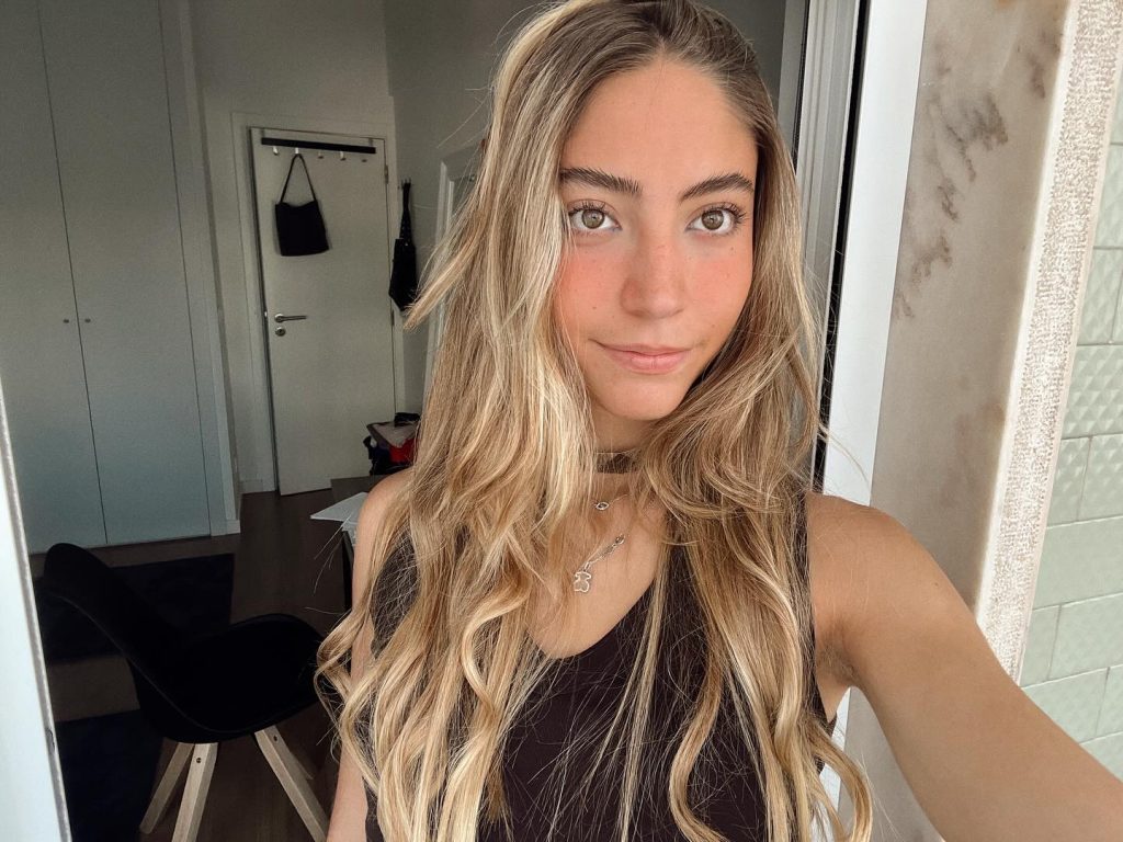 Clara Martinha - Portugal