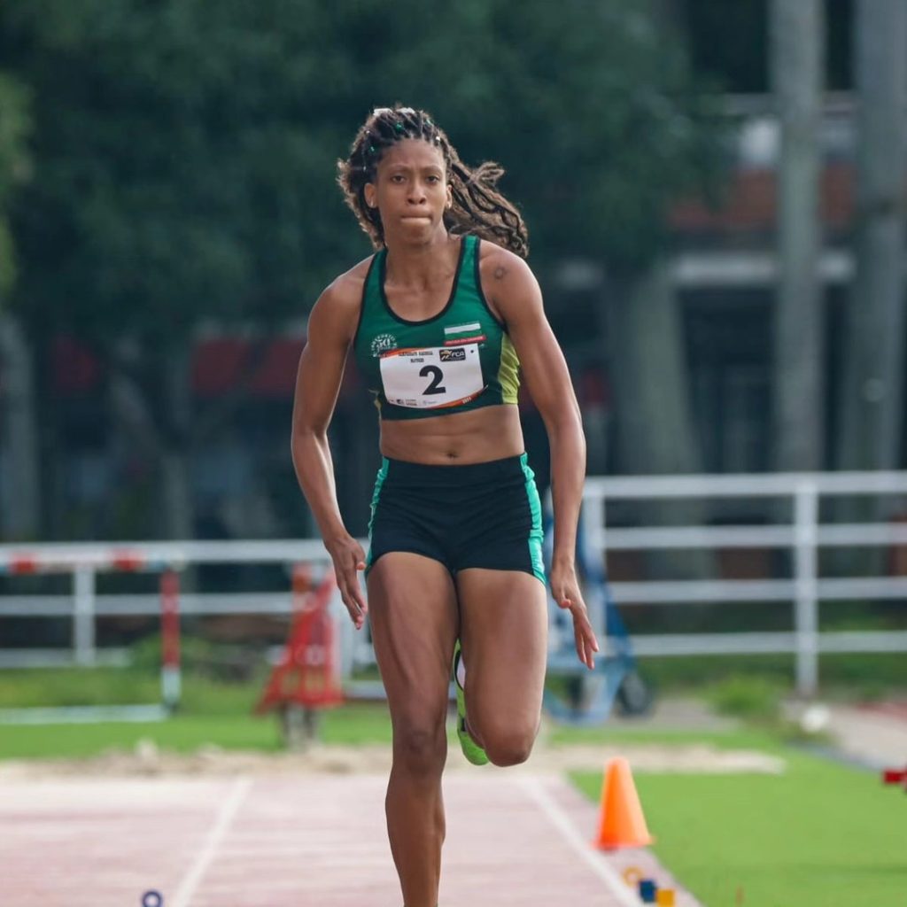 Damaris Palomeque - Colombia