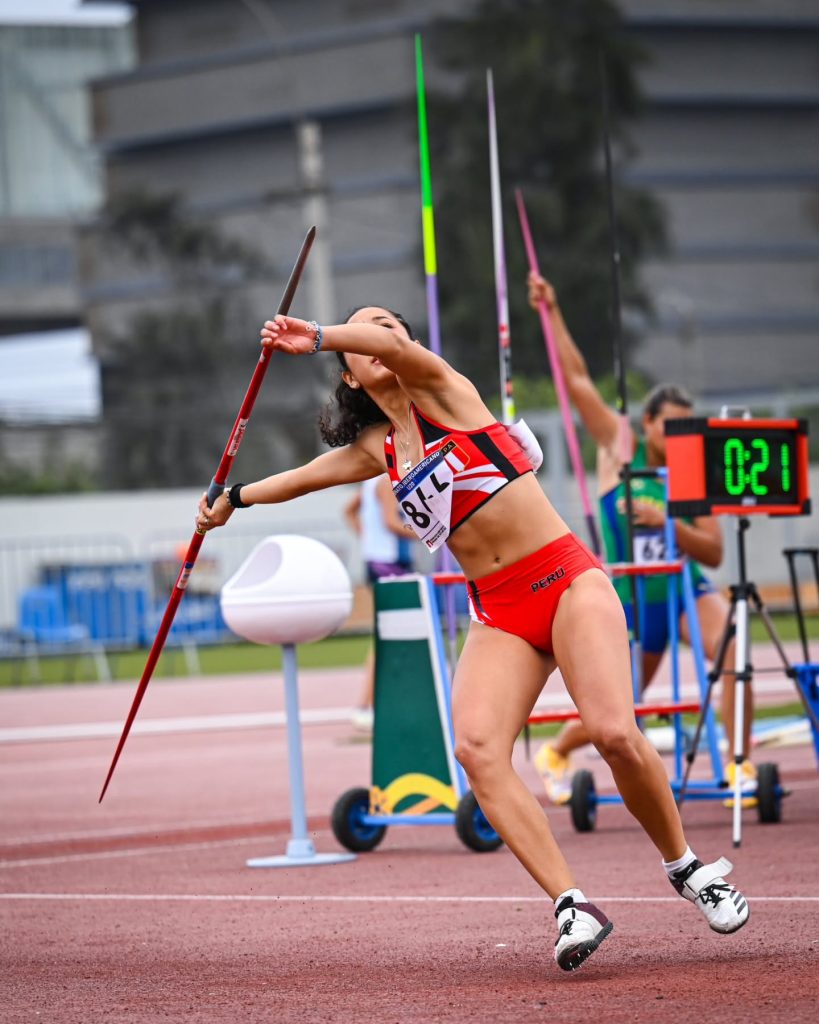 Daniela Medrano - Peru