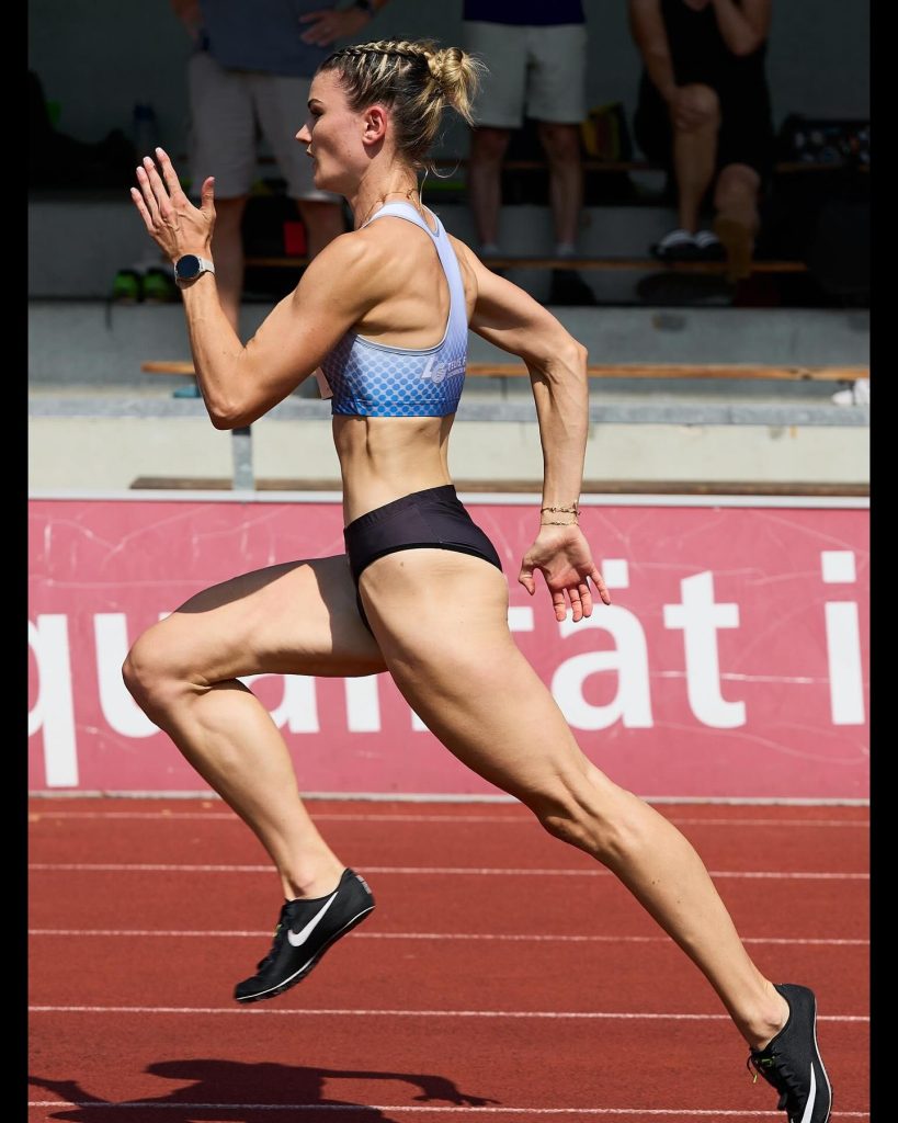 Jana Lakner - Germany