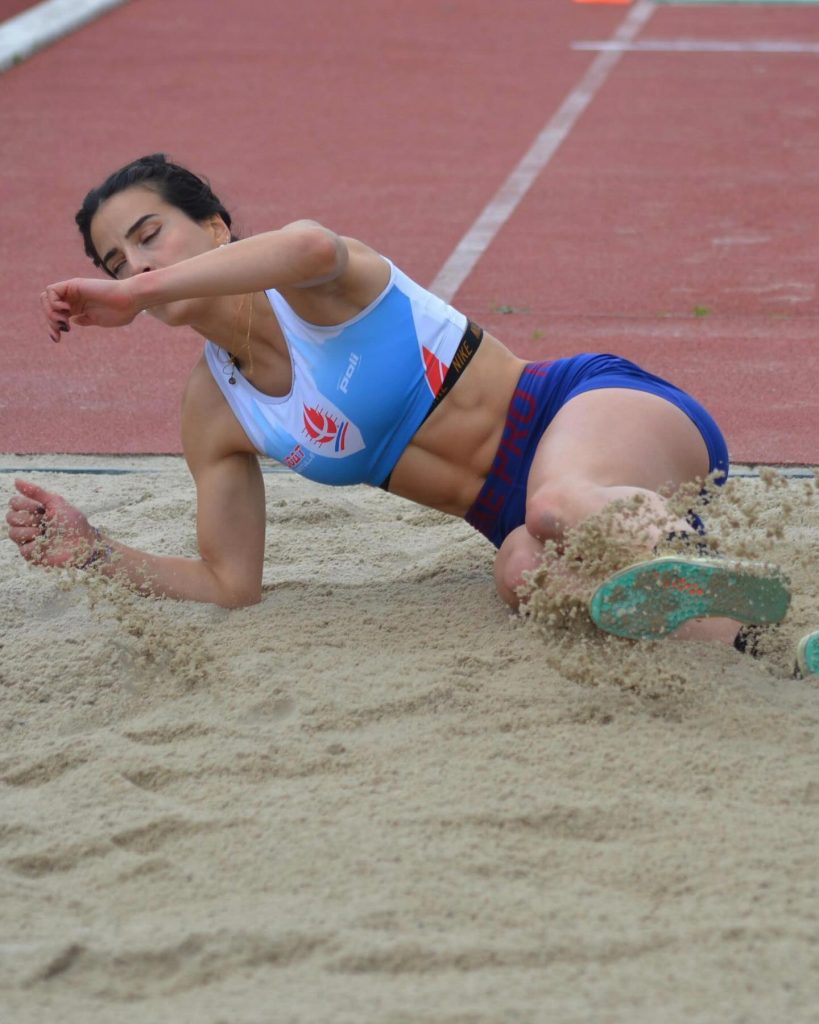Jenna Baccari - France