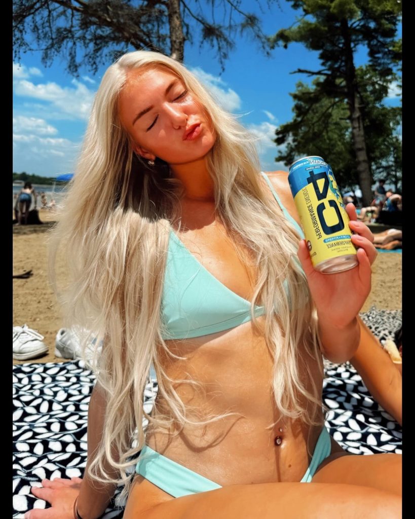 Kalli Knoble - USA