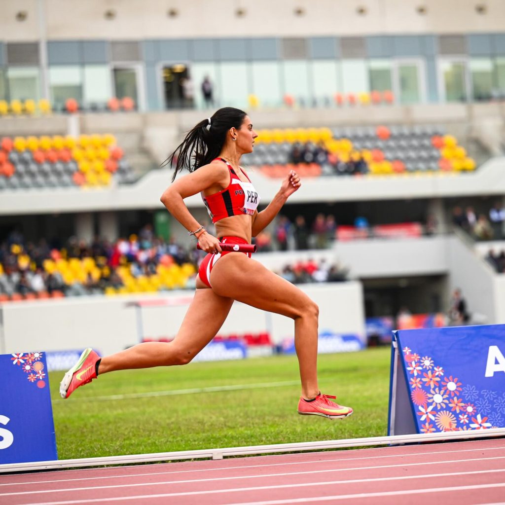 Laura Vila Weinberger - Peru