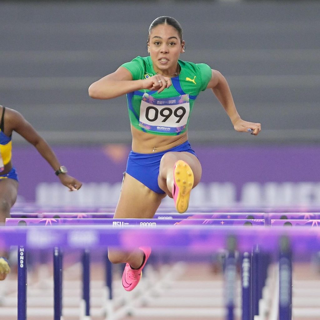 Lays Silva - Brazil