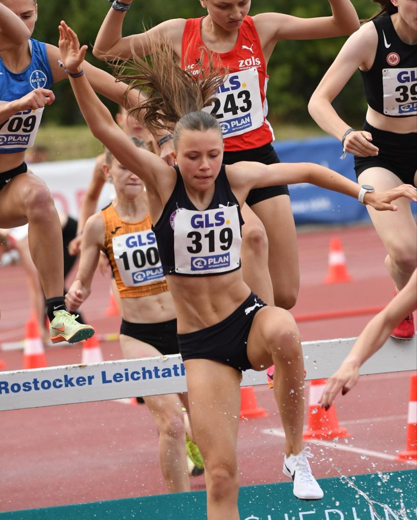 Leni Hanselmann - Germany