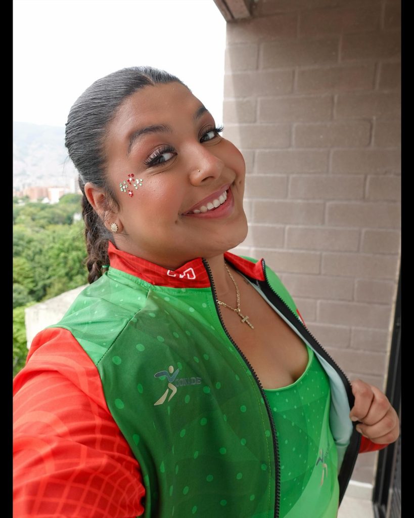 Melanie Annette Duron L - Mexico