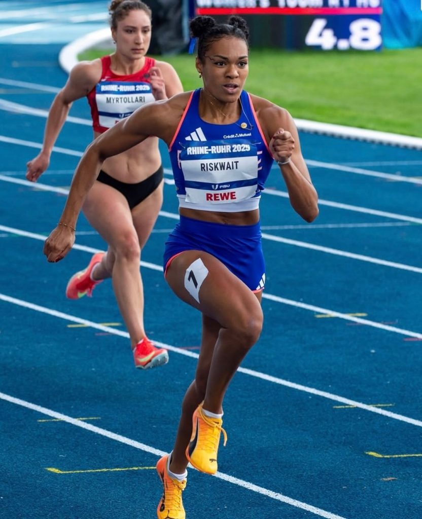 Naomi Riskwait - France