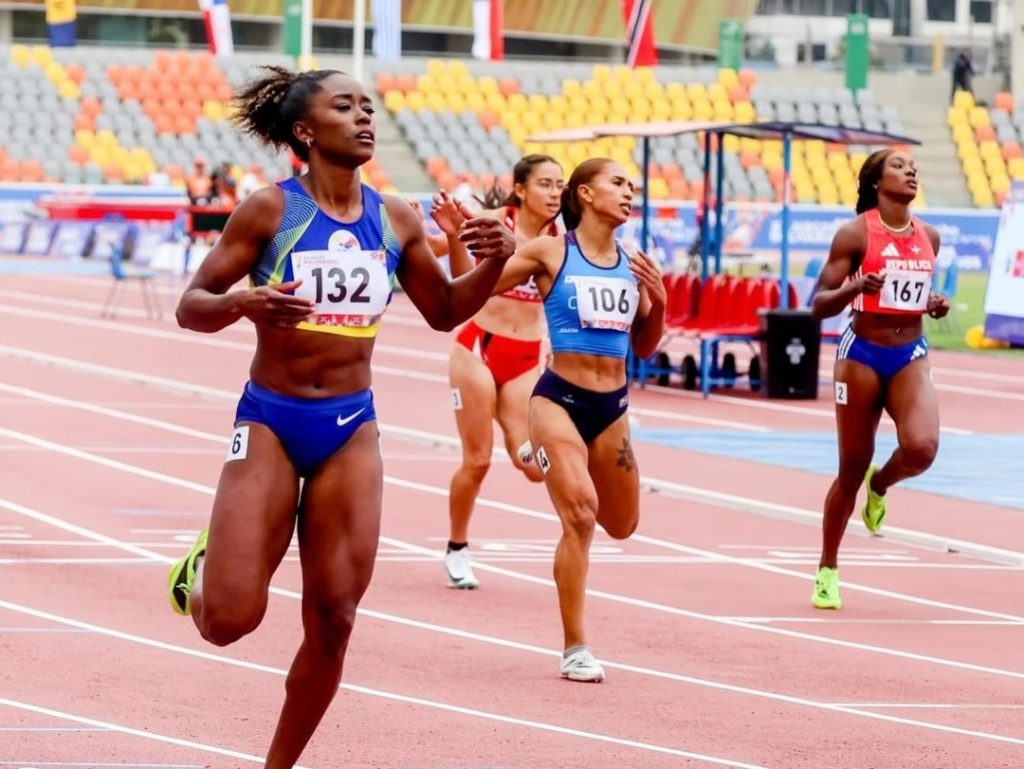 Nicole Caicedo Arce - Ecuador