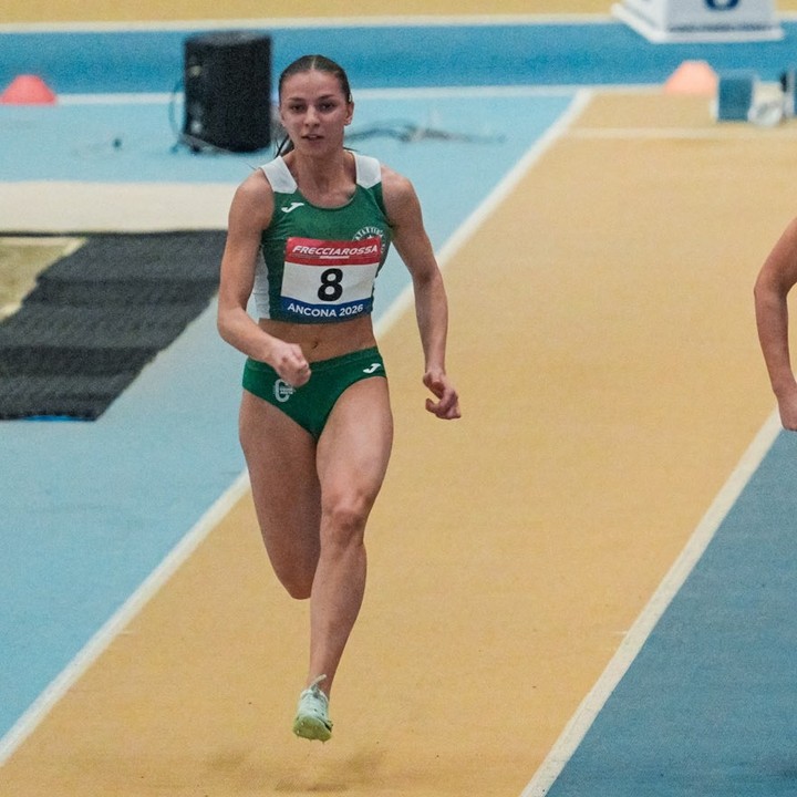 Nicole Dellio - Italy