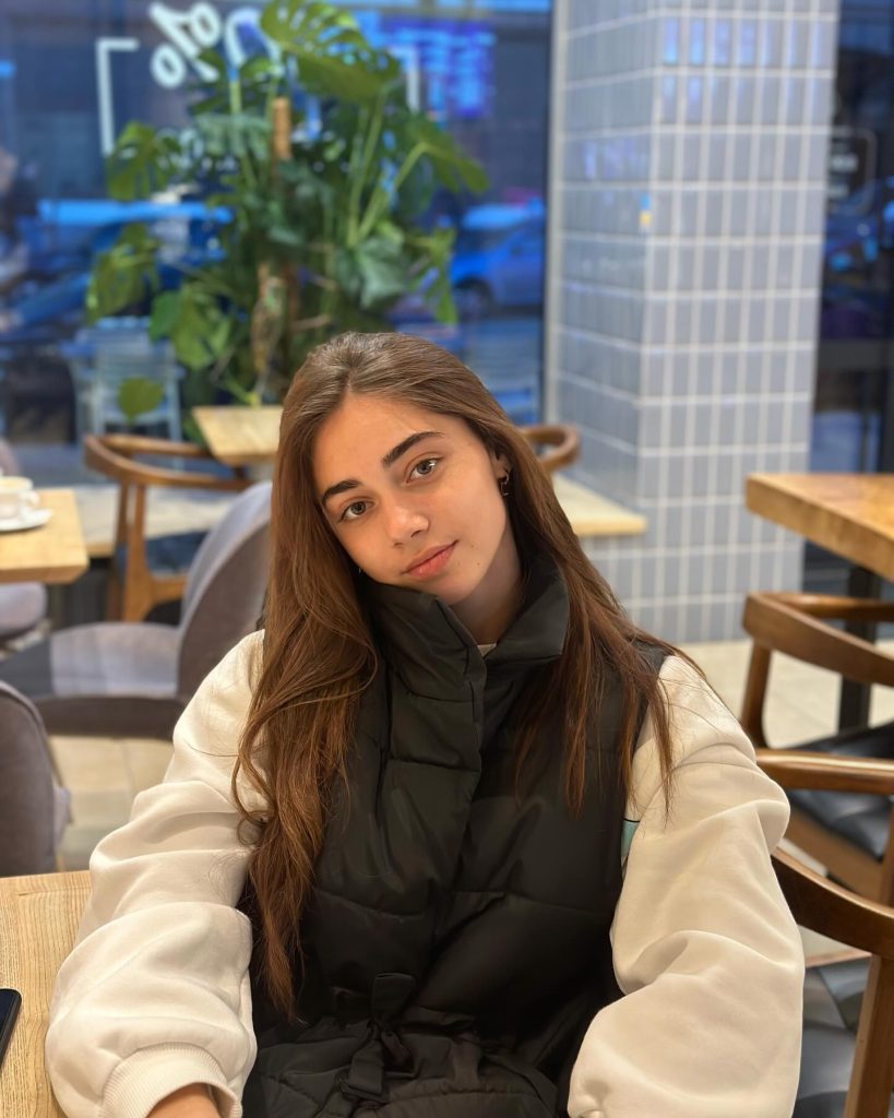 Olga Belchenko - Ukraine