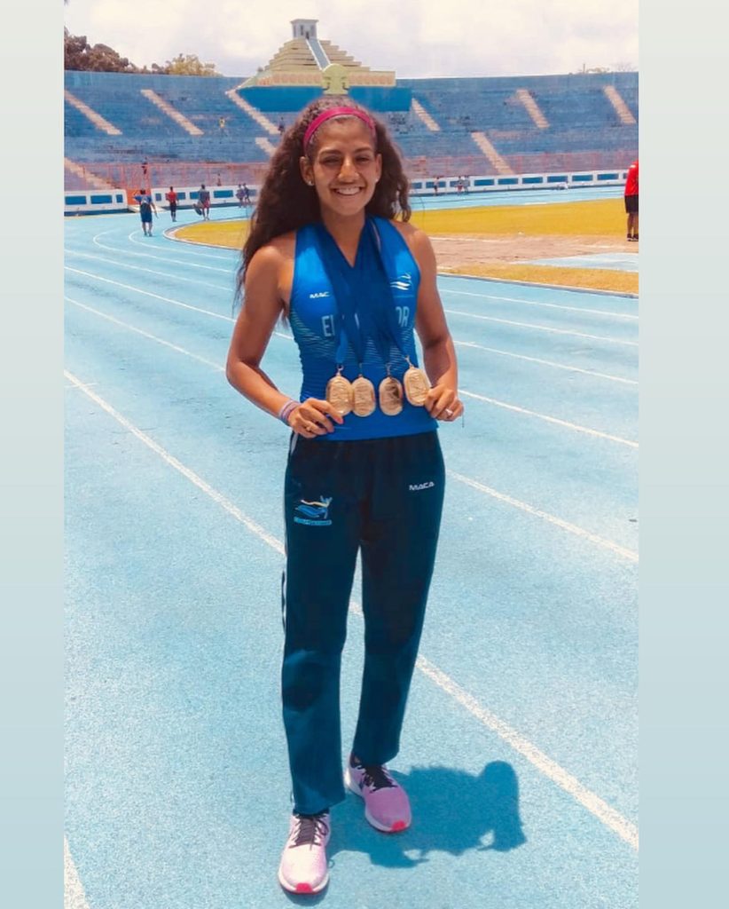 Rebeca Barrientos - El Salvador