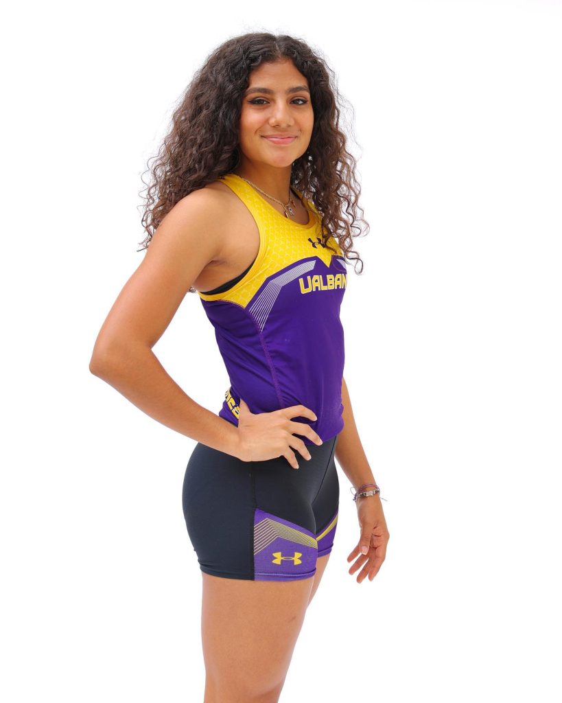 Rebeca Barrientos - El Salvador