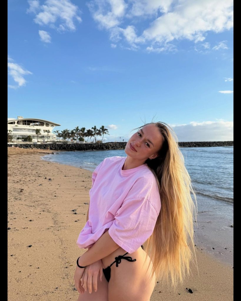 Tereza Elena Šínvá - Czechia