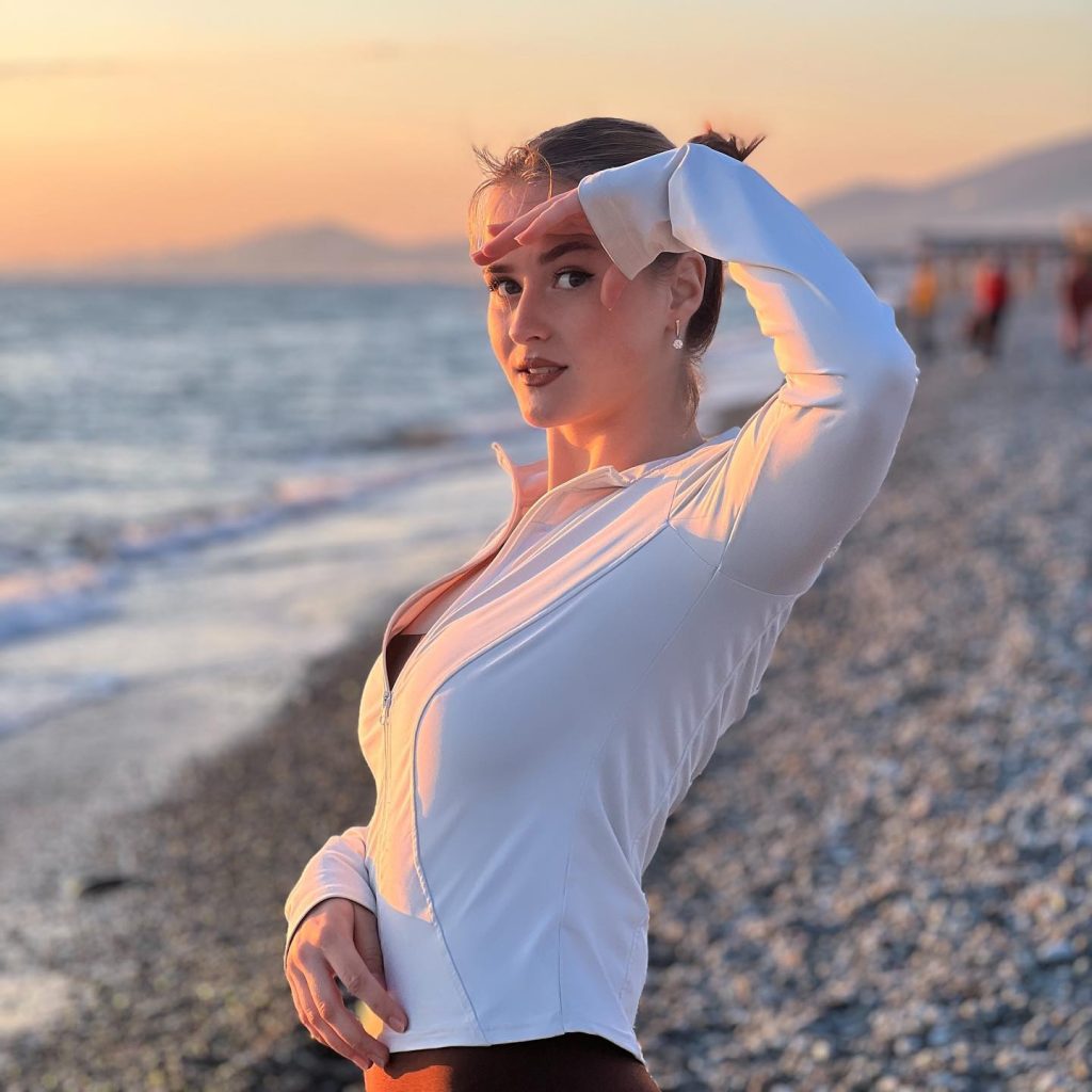 Yelizaveta Sayushkina - Russia