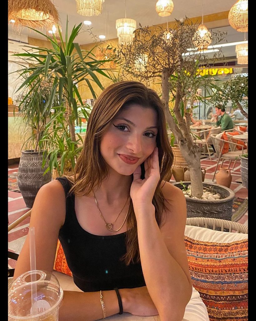 Zeynep Kuran - Türkiye