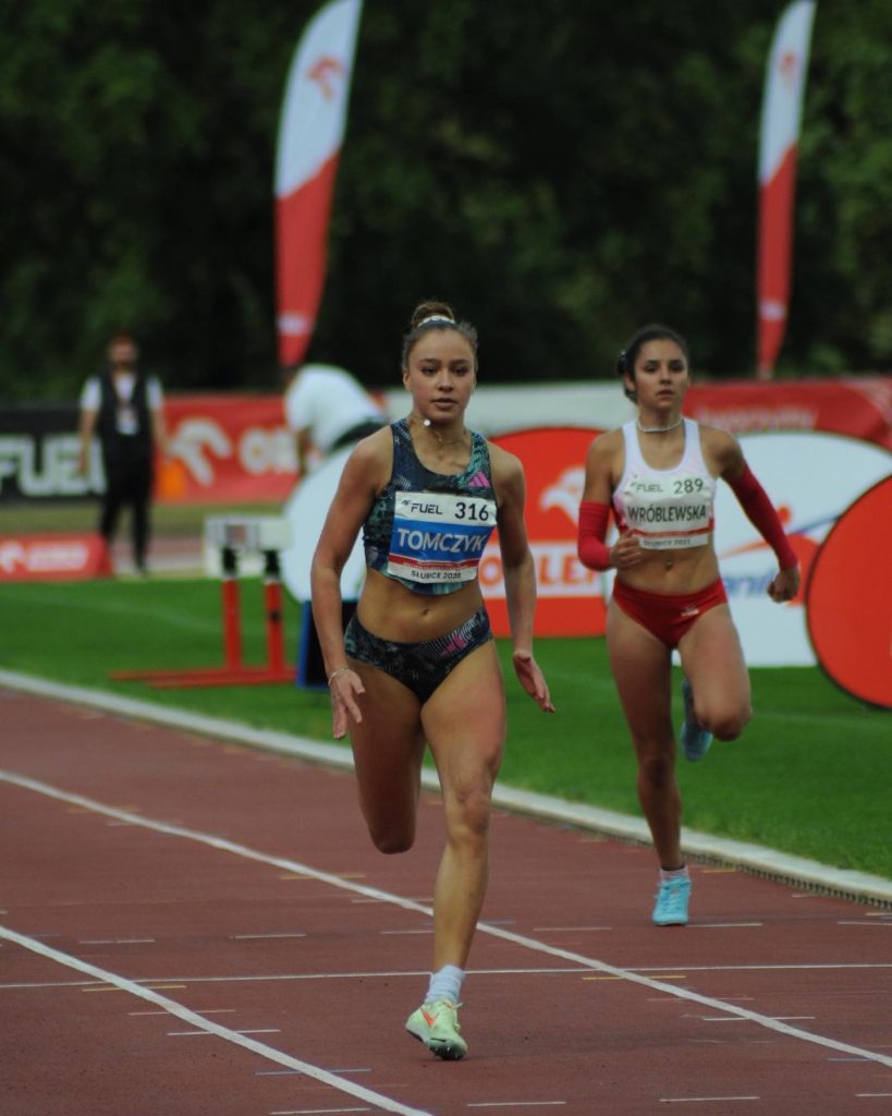 Zosia Tomczyk - Poland